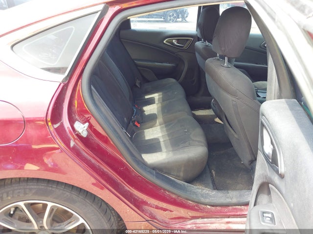1C3CCCAB9GN172695 Chrysler 200 Limited