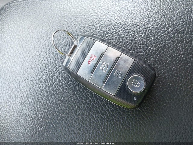 5XYKWDA72EG518235 KIA Sorento Sx V6