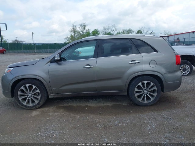 5XYKWDA72EG518235 KIA Sorento Sx V6