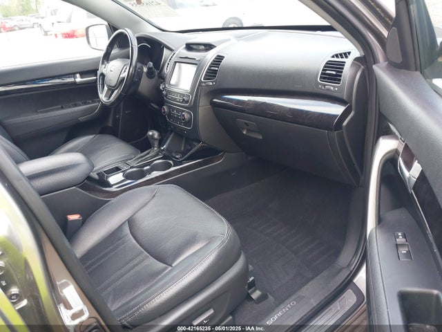 5XYKWDA72EG518235 KIA Sorento Sx V6