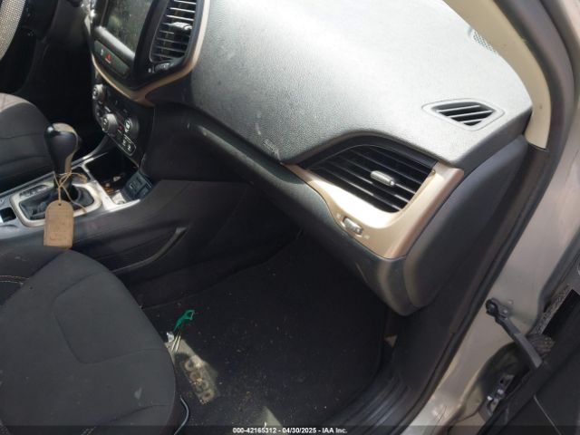 1C4PJLCB9GW256624 Jeep Cherokee 75th Anniversary