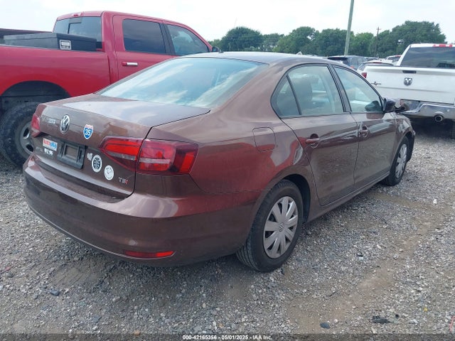 3VW267AJ3GM395528 Volkswagen Jetta 1.4t S