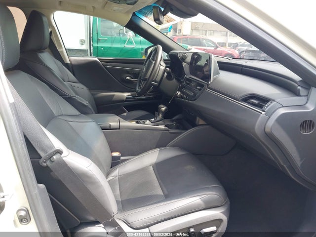 Lexus a25a-fxs, 3nm 2023 58ADA1C11PU031239 Image 5