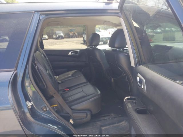 5N1AR2MM4EC637171 Nissan Pathfinder Sv