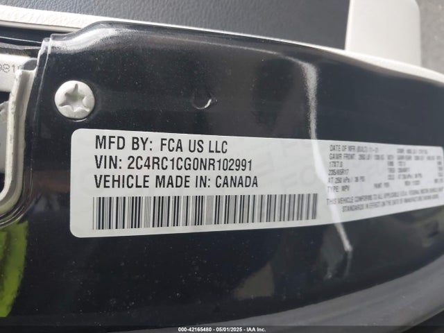 2C4RC1CG0NR102991 Chrysler Voyager Lx
