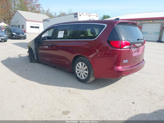 2C4RC1AG6LR222620 Chrysler Voyager L