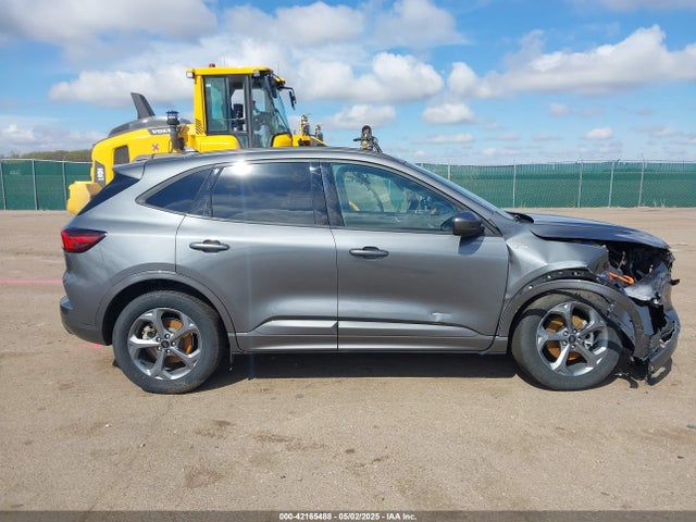 1FMCU9NZ7PUA36182 Ford Escape St-line Select