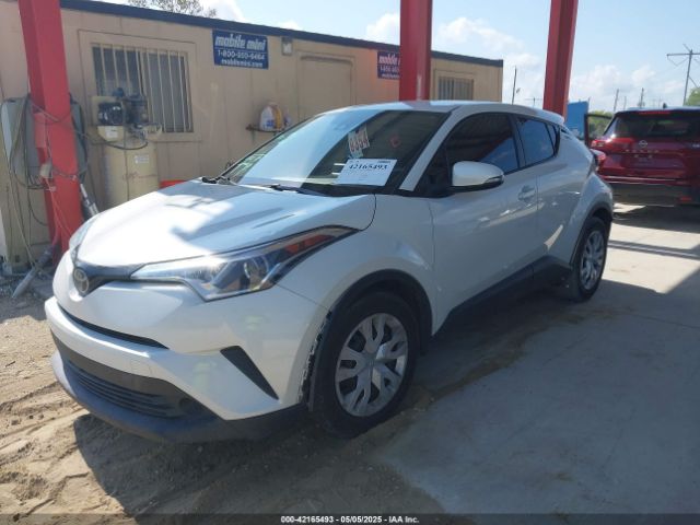 NMTKHMBX2KR087529 Toyota C-HR LE