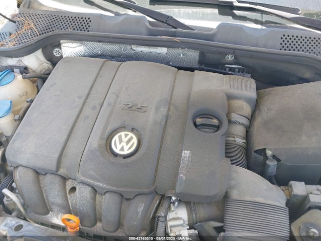 2013 VOLKSWAGEN BEETLE 3VWJP7AT2DM659280 Photo 9