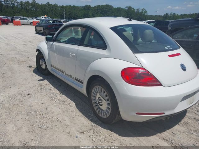2013 VOLKSWAGEN BEETLE 3VWJP7AT2DM659280 Photo 2