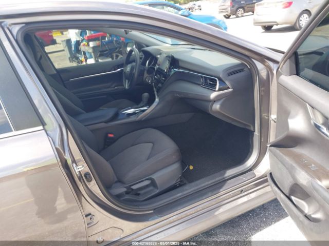 4T1C11AK2PU080805 Toyota CAMRY LE
