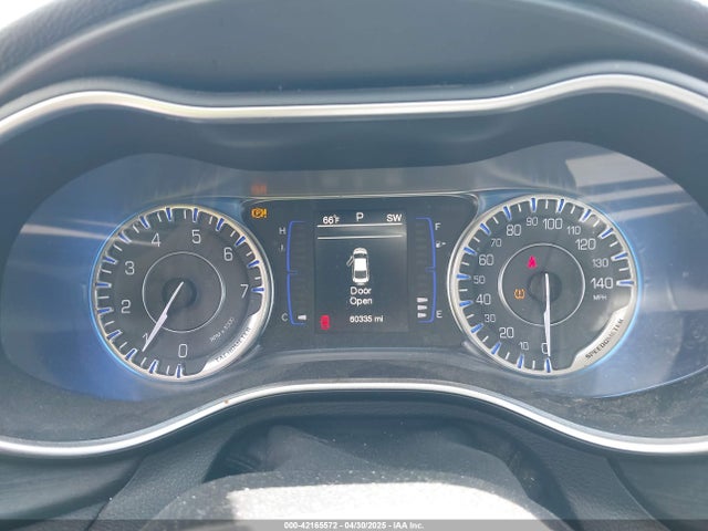 1C3CCCAB6FN527952 Chrysler 200 Limited