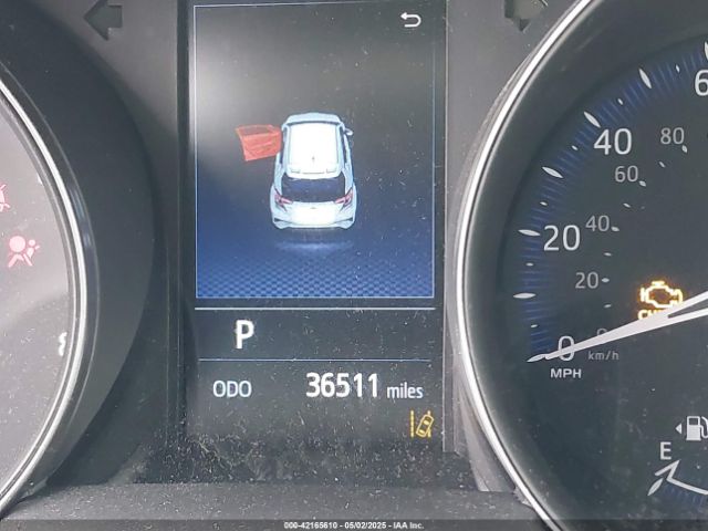 NMTKHMBX3MR125580 Toyota C-HR LE