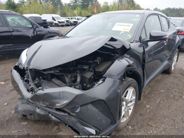 NMTKHMBX3MR125580 Toyota C-HR LE