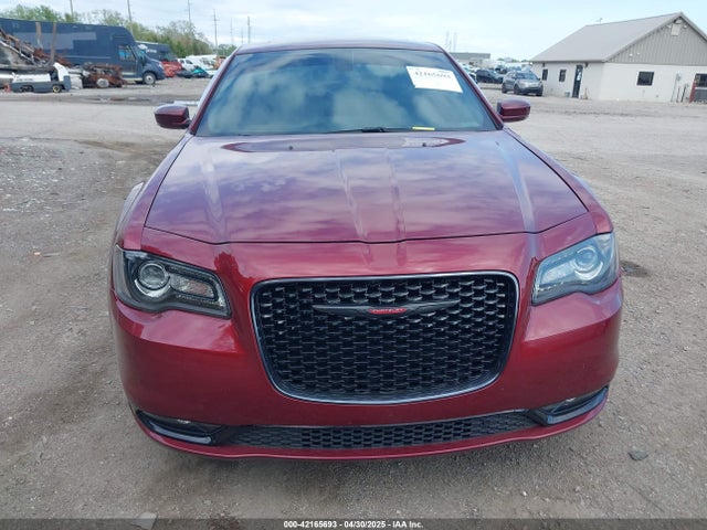 2C3CCABG0PH538258 Chrysler 300 300s