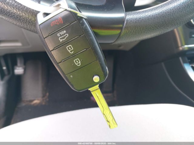 5XXGM4A78EG311848 KIA Optima Lx