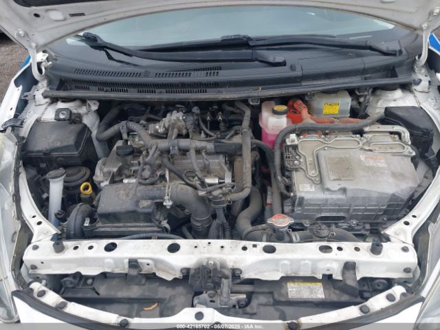 JTDKDTB36G1125112 Toyota Prius C Two