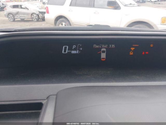 JTDKDTB36G1125112 Toyota Prius C Two