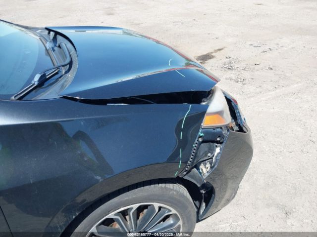 2T1BURHE8FC258671 Toyota Corolla S Plus