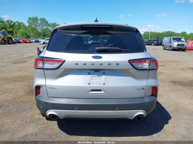 1FMCU9H64LUB18219 Ford ESCAPE SEL