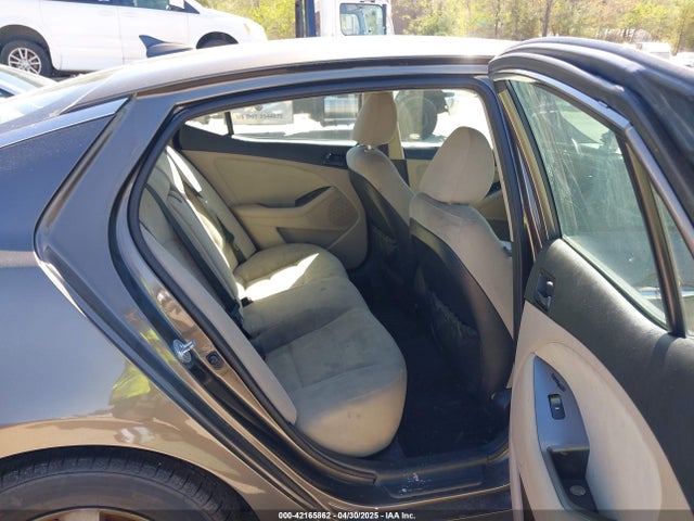 5XXGM4A74FG396236 KIA Optima Lx