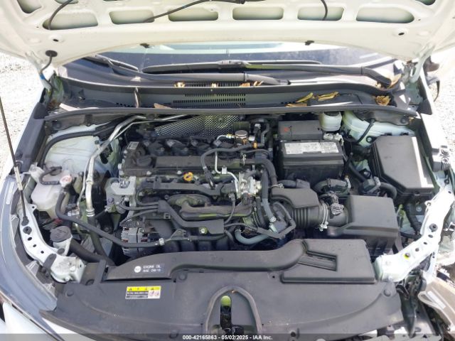 5YFB4MDE9PP015316 Toyota COROLLA LE