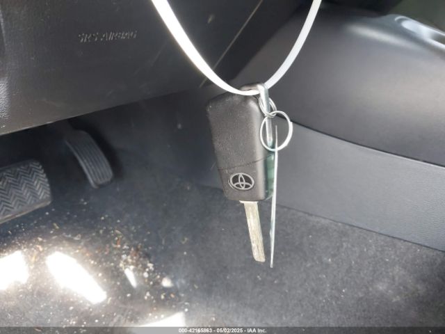5YFB4MDE9PP015316 Toyota COROLLA LE