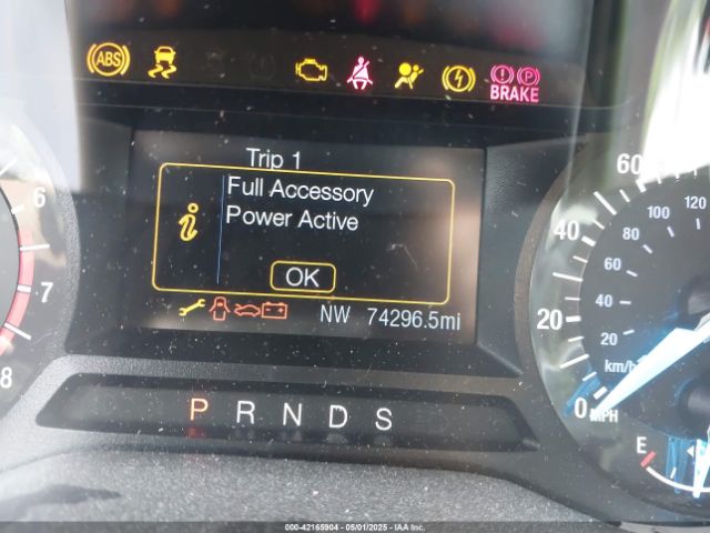 3FA6P0HD8HR373768 Ford FUSION SE
