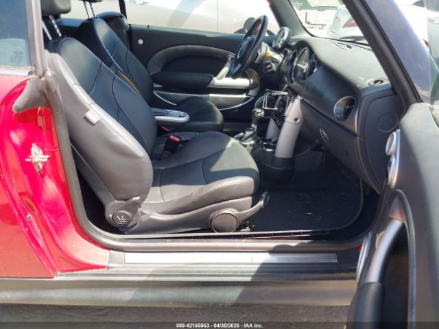 2006 MINI COOPER S WMWRH33586TK59381 Photo 4