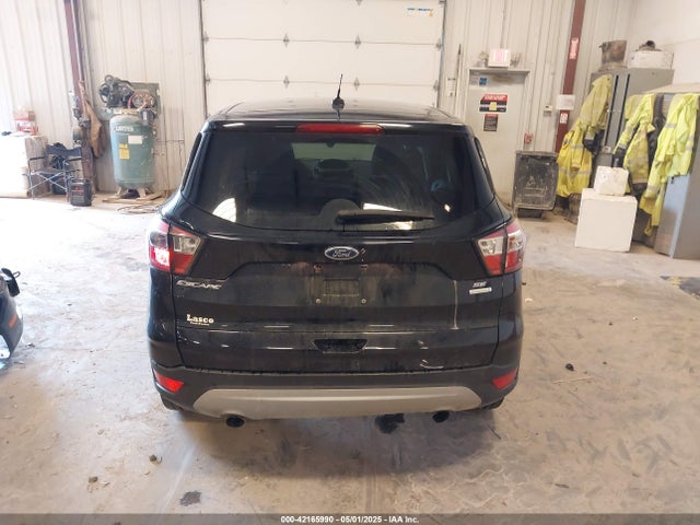 1FMCU0GDXHUD38581 Ford ESCAPE SE