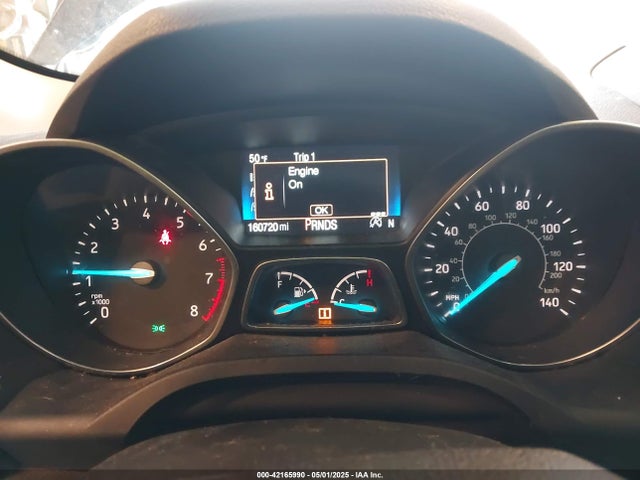 1FMCU0GDXHUD38581 Ford ESCAPE SE