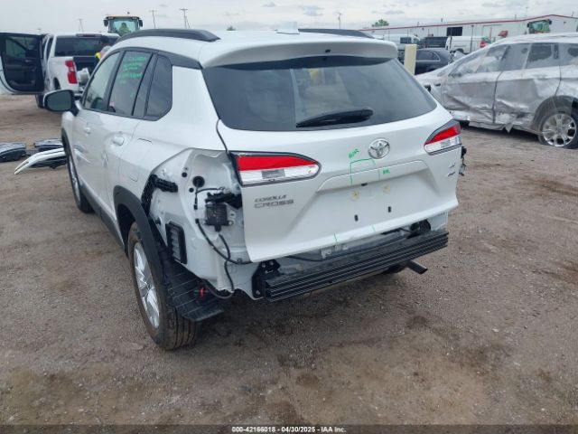 7MUBAABGXRV106963 Toyota Corolla Cross Le