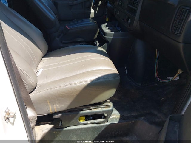 1GCWGAFF1G1126072 Chevrolet Express 2500 Work Van