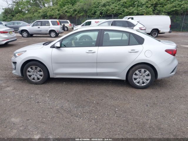 3KPA24AD3ME366278 KIA RIO S