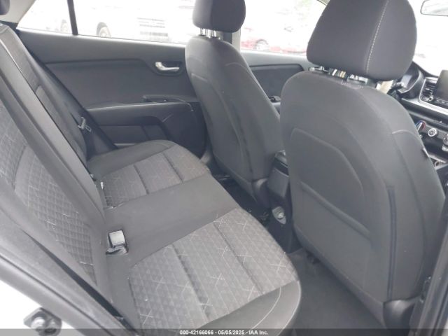 3KPA24AD3ME366278 KIA RIO S
