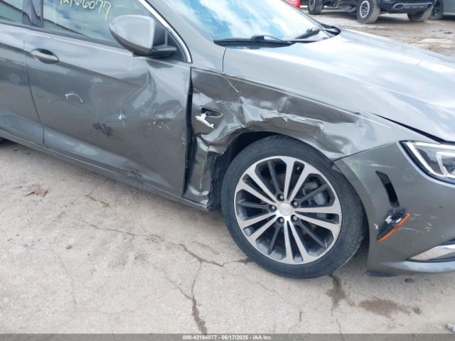 W04GP6SX8J1171088 Buick Regal Sportback Essence