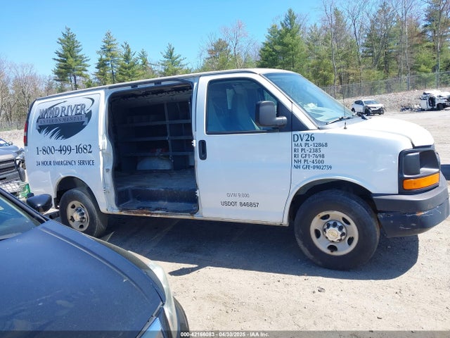 1GCWGFCA3E1130871 Chevrolet Express 2500 Work Van