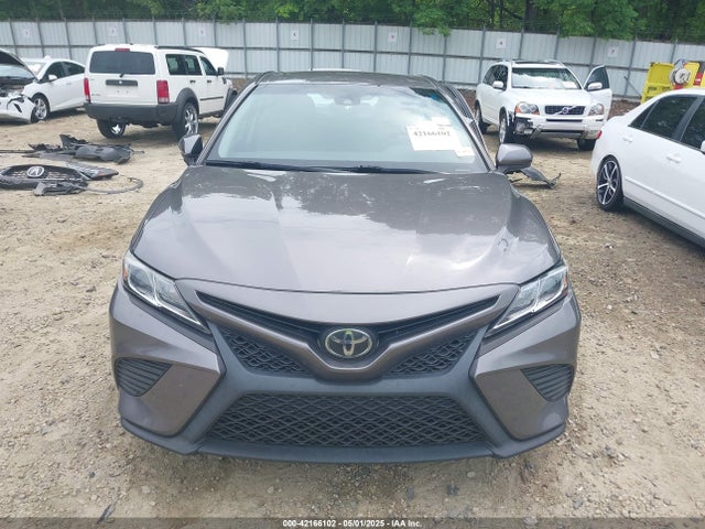 4T1B11HK4JU673980 Toyota CAMRY SE