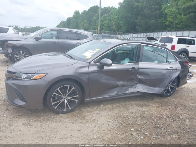 4T1B11HK4JU673980 Toyota CAMRY SE
