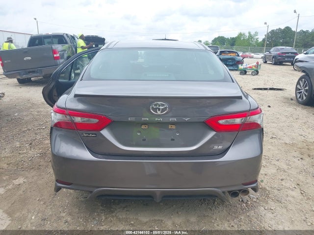 4T1B11HK4JU673980 Toyota CAMRY SE