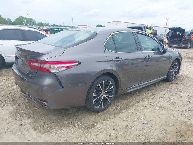 4T1B11HK4JU673980 Toyota CAMRY SE