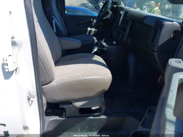 1GTW7AFF4G1182927 GMC Savana 2500 Work Van