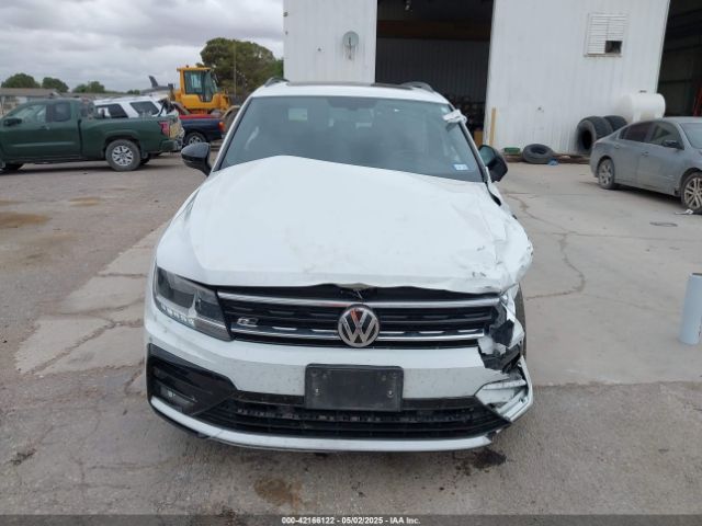 3VV2B7AX8MM083365 Volkswagen Tiguan 2.0t Se/2.0t Se R-line Black/2.0t Sel