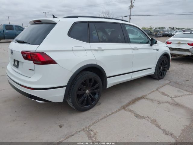 3VV2B7AX8MM083365 Volkswagen Tiguan 2.0t Se/2.0t Se R-line Black/2.0t Sel