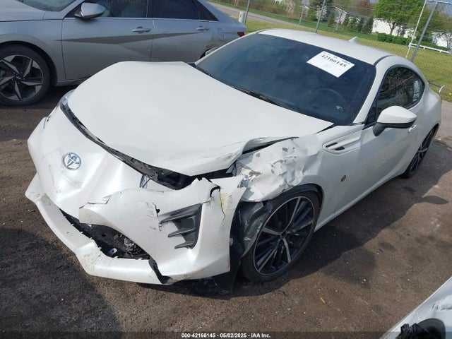 JF1ZNAE15L9751116 Toyota 86 GT