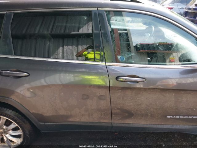 1C4PJMDSXGW318133 Jeep Cherokee Limited