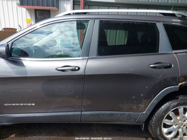 1C4PJMDSXGW318133 Jeep Cherokee Limited