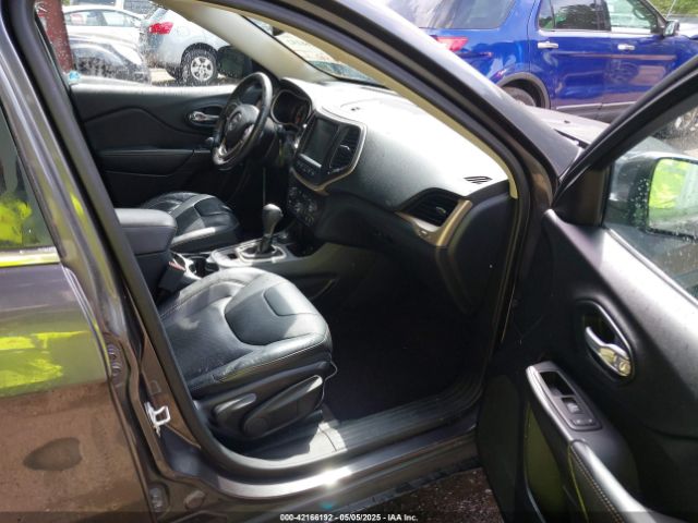 1C4PJMDSXGW318133 Jeep Cherokee Limited
