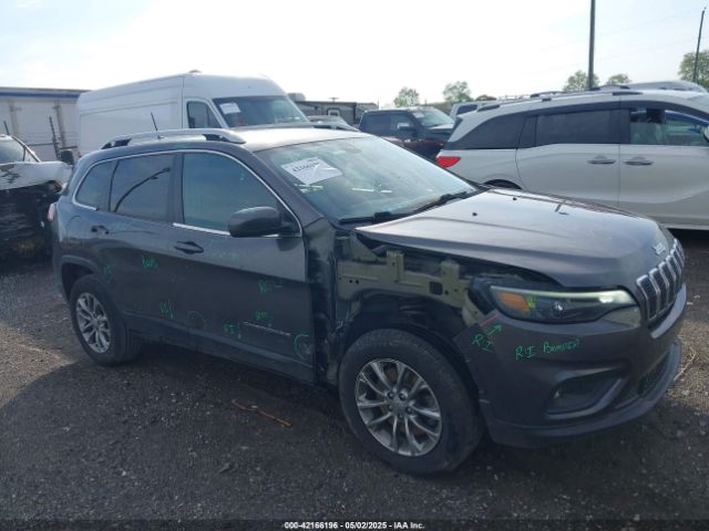 1C4PJMLB8KD208039 Jeep Cherokee Latitude Plus 4x4