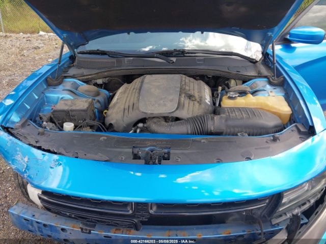 2C3CDXCT8GH139142 Dodge 2016